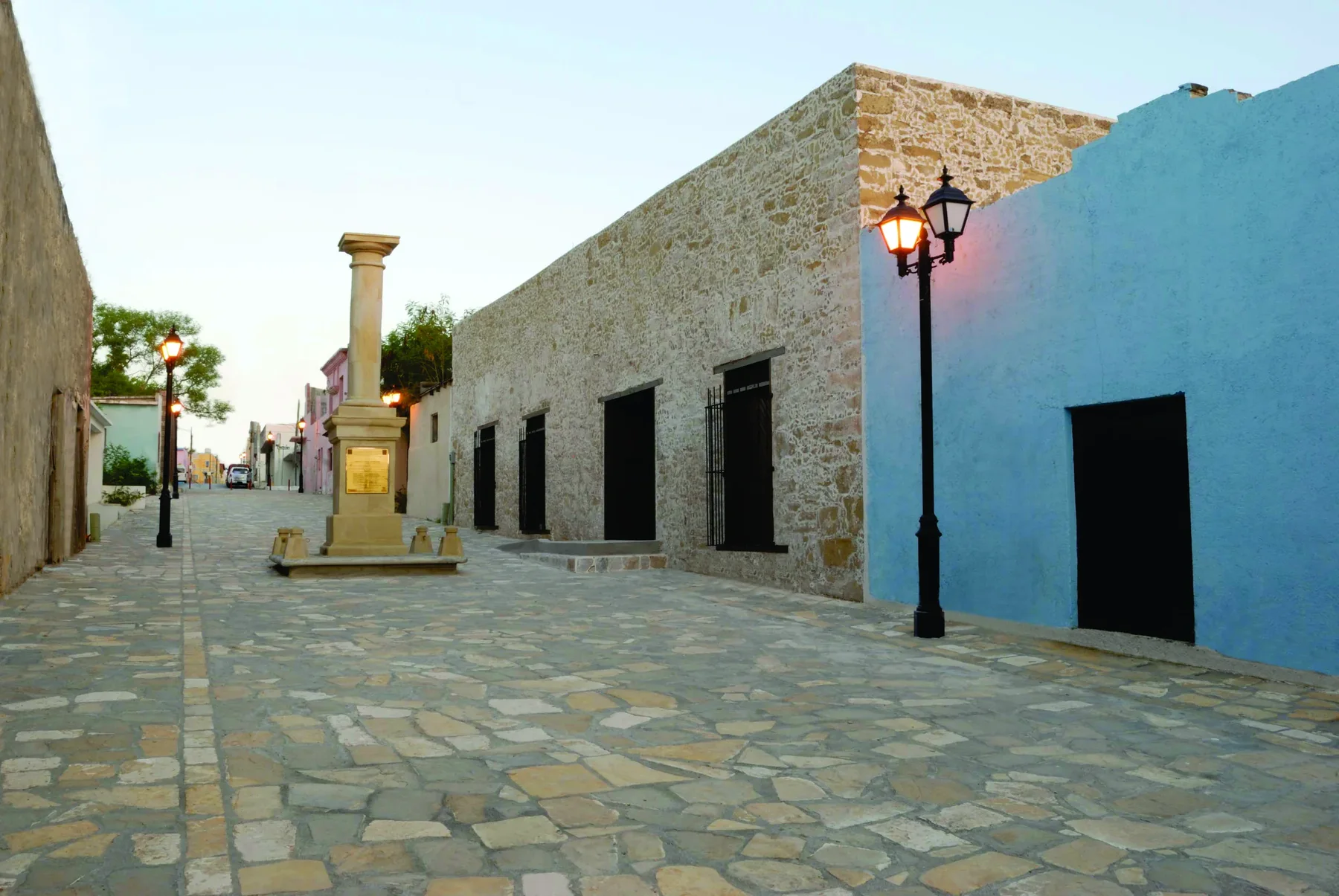Calle historica relacionada con el Museo de los Frijoles Pintos en Ciudad Mier